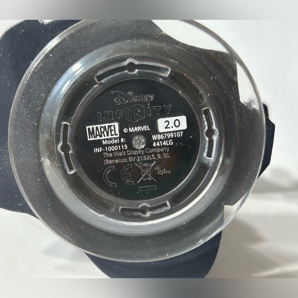 Disney Infinity 2.0 x Marvel - Venom 🖤 Buy 4 $14 Figures Get TWO $14s FREE - Picture 4 of 4